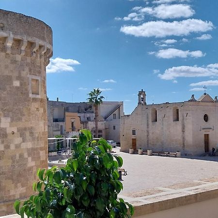 Casa Vacanze Fronte Castello Martano Zewnętrze zdjęcie